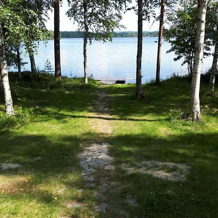 Paeaesky Schwalbe-cabin By Crater Varpaisjarvi