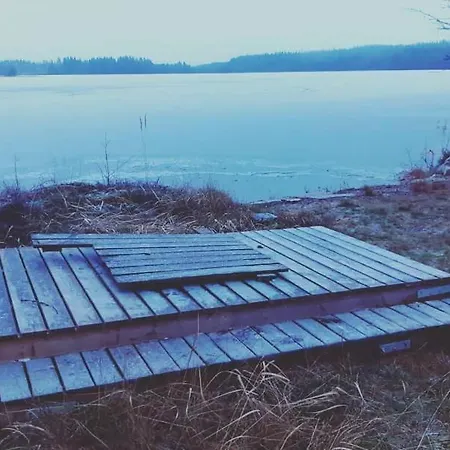 Paeaesky Schwalbe-cabin By Crater * Varpaisjarvi